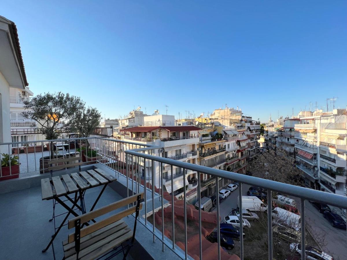 #Plato Apt By Halu! Apartments Солун Екстериор снимка